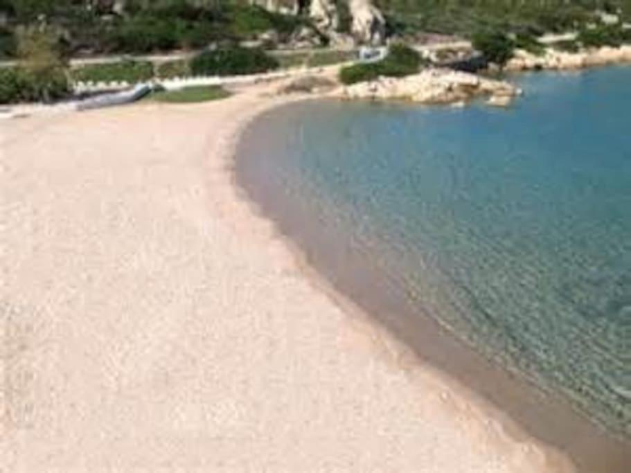 Appartamento Con Piscina E Aria Condizionata Ла-Маддалена Экстерьер фото